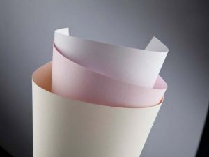 KARTON OZDOBNY A4 FLORYDA BIAŁY 20ARK. 220G STANDARD GALERIA PAPIERU