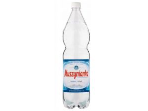 WODA MINERALNA MUSZYNIANKA 1,5L ŚREDNIONASYCONA